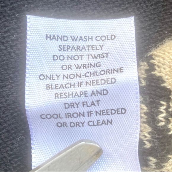 NWT J. Jill Blackcashe Floral Sunflower Black Cardigan Size S - Picture 10 of 11